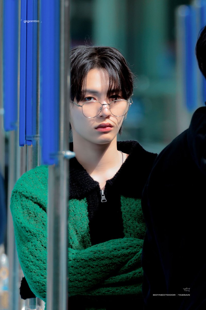 gigantic_ts_'s tweet photo. 240416

#태산 #보이넥스트도어 
#TAESAN #BOYNEXTDOOR https://t.co/wAk6VFqQTJ