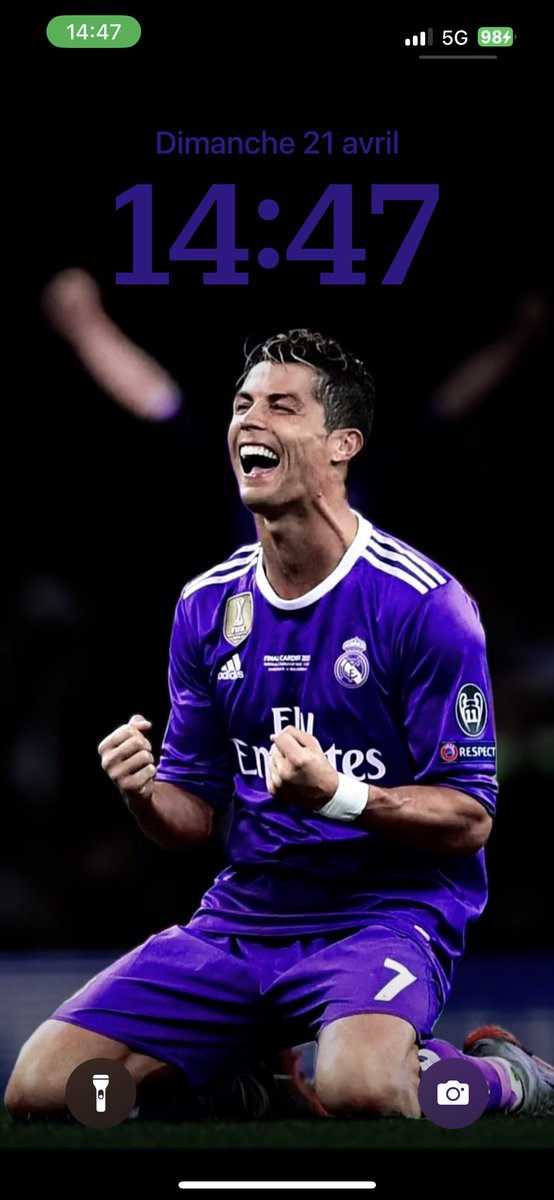 talbotleprince's tweet photo. @ActuFoot_ https://t.co/CqXj8fi60j