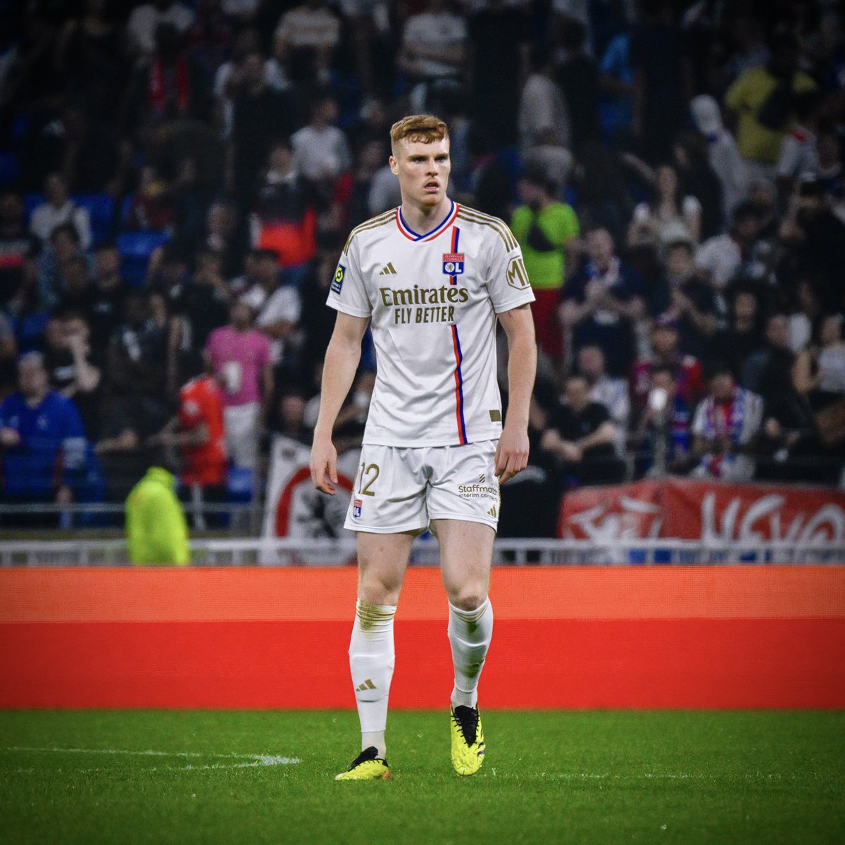 Lyon are playing away vs PSG tonight You’d have to feel sorry for Kylian Mbappe having to come up against Ireland’s Jake O’Brien Best of luck OL 🇮🇪🇫🇷