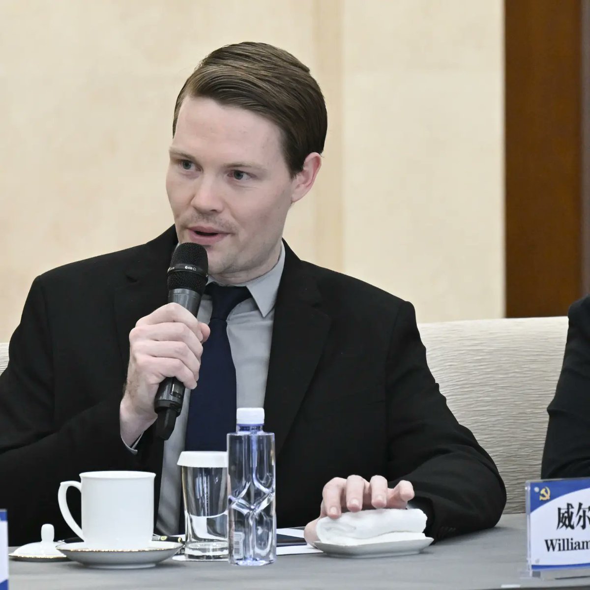 WillJDry's tweet photo. Proud to represent @CPBritain at the 2024 seminar on media and public affairs hosted in Beijing by the International Department of the CPC, discussing China's modernisation and the role of media in challenging misinformation and promoting  international peace and solidarity 🚩 https://t.co/4nNWnHBTPy