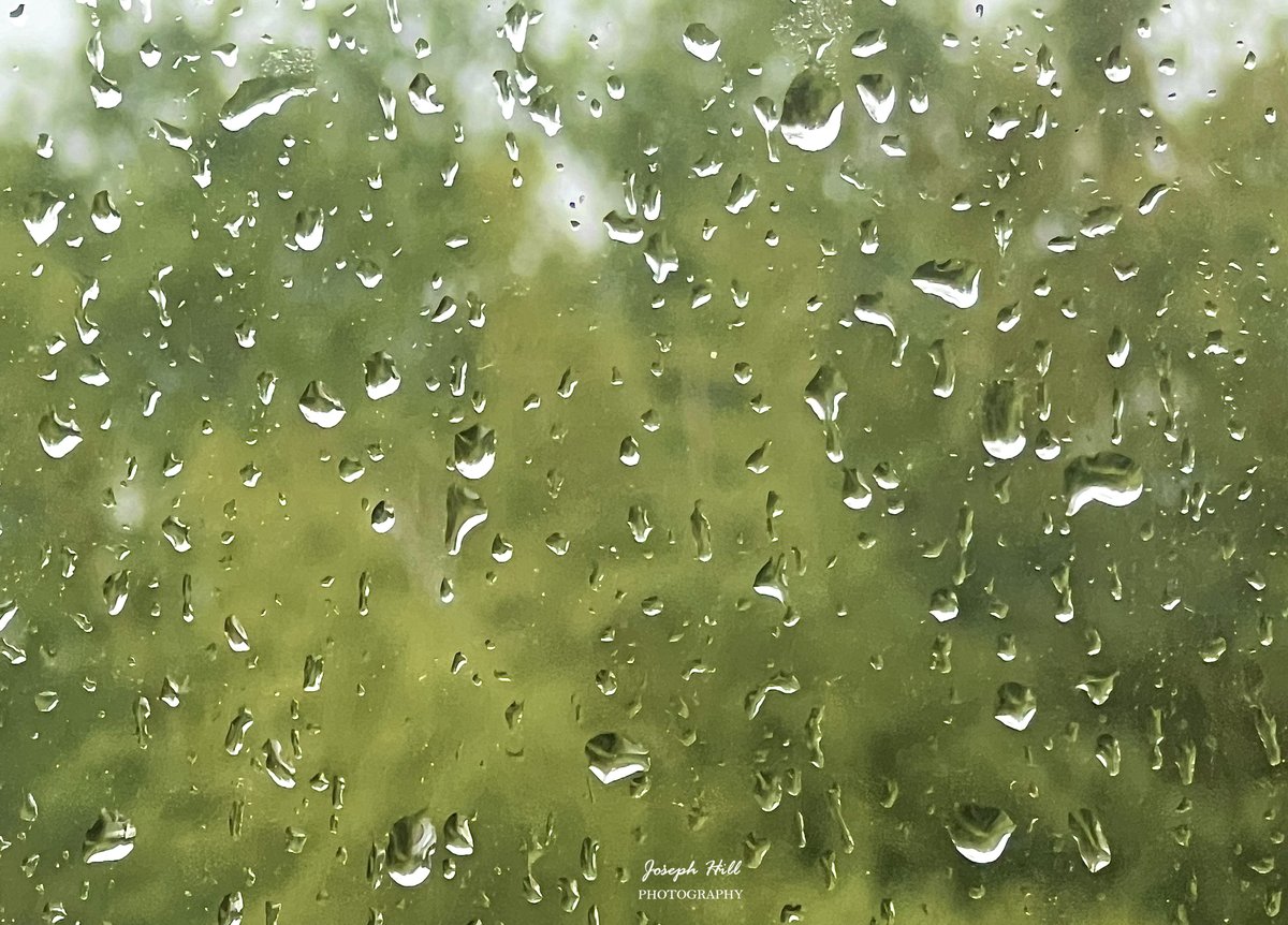 Rain🌧
Photo By: Joseph Hill🙂📸🌧

#rain #raindrops #nature #beautiful #colorful #peaceful #creative #window #SouthernPinesNC #April