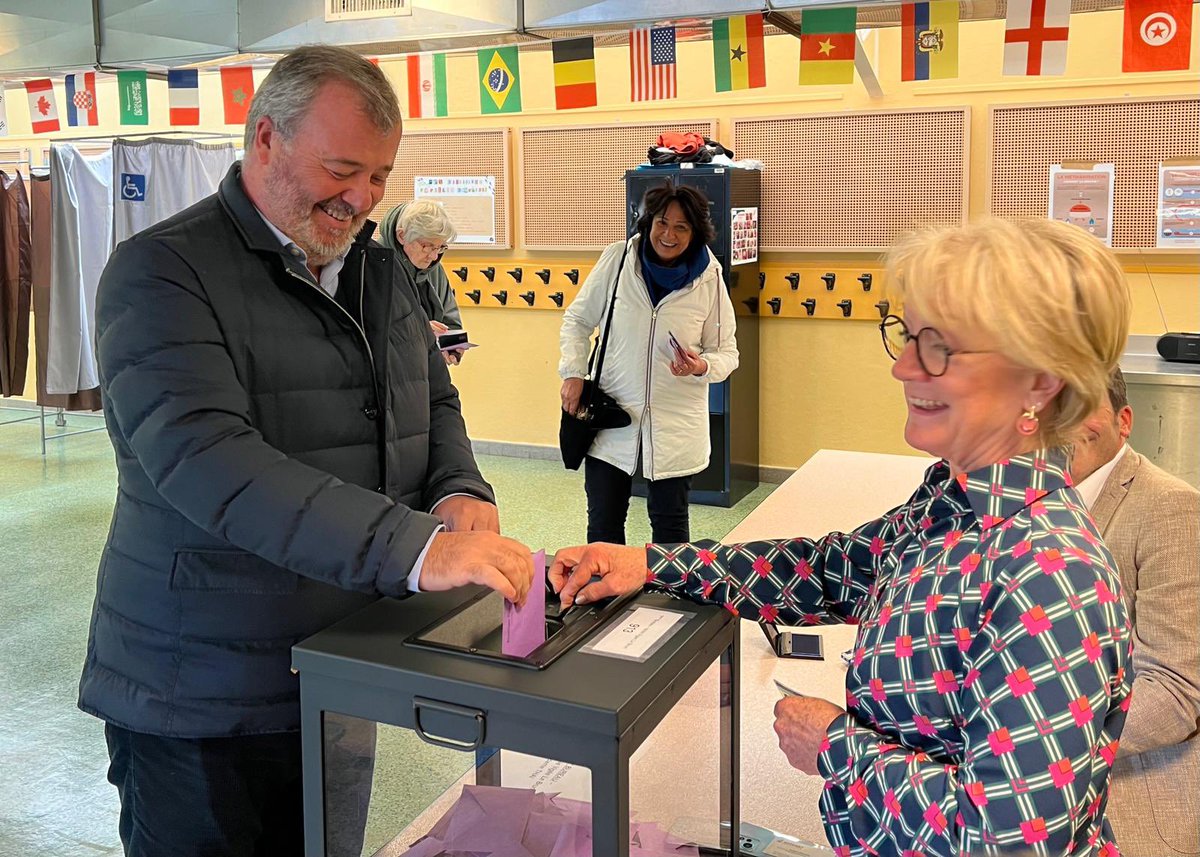 PhilipBenassaya's tweet photo. A voté #electionsmunicipales #BoisdArcy ! https://t.co/3c0RDUJNh3