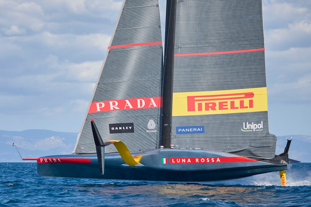 AC75 Luna Rossa hits the water for the first time as Oakley ventures into uncharted waters alongside @Lunarossa as their Technical Performance Partner. Let’s go! @Prada @Pirelli #LunaRossa #LunaRossaPradaPirelli #AmericasCup