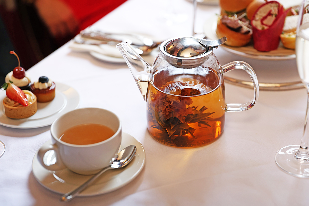 Happy National Tea Day! 🍵 What better time to showcase our amazing Botanical Afternoon Tea Experience! 🍰. From €45/person, Thurs-Sat, 2pm or 3pm. To book call: (01) 628 8157 ☎️📅. #BarberstownCastle #AfternoonTea #BotanicalAfternoonTea #NationalTeaDay