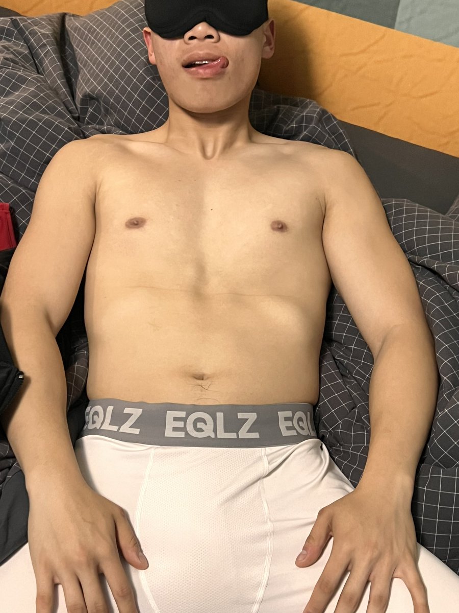 rullsei's tweet photo. 玩物丧志 https://t.co/WxlW8CVQ4E