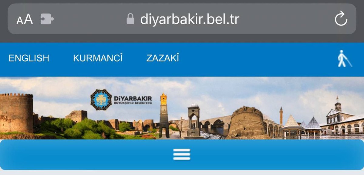 DEM Parti tarafından kazanılan Diyarbakır Büyükşehir Belediyesi web sitesinde Türk bayrağı kaldırıldı.