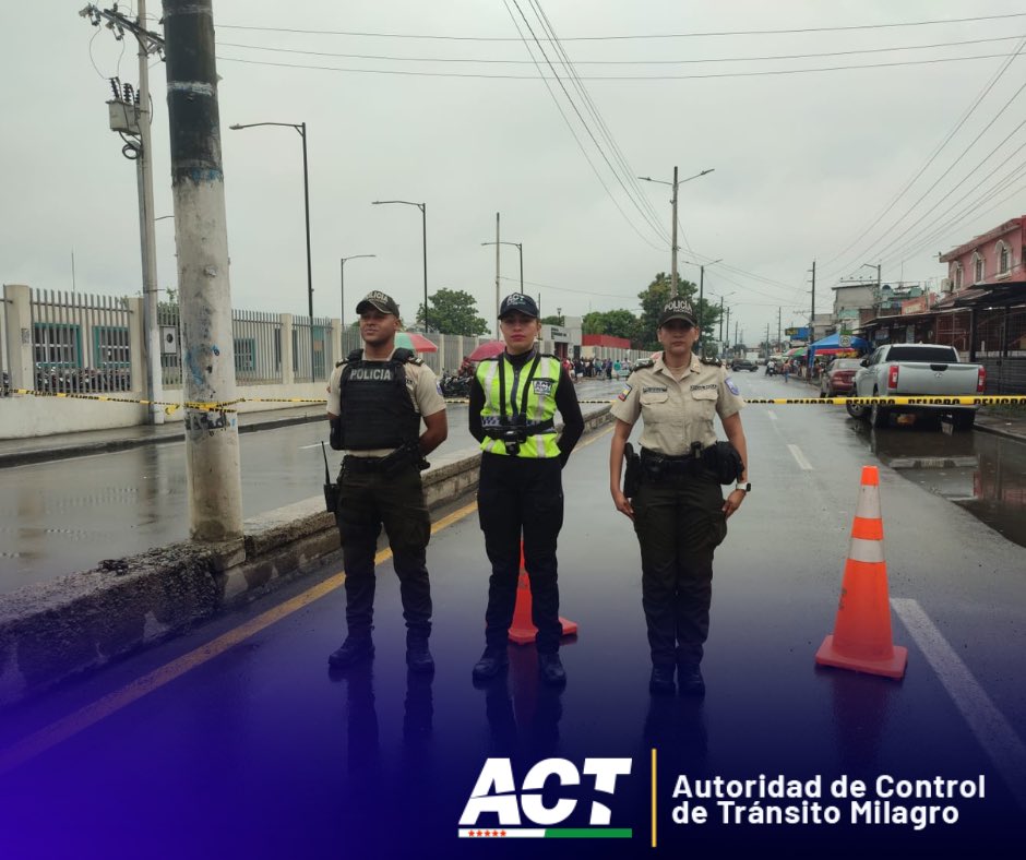 ACTMilagro's tweet photo. #ACTinforma

Inicio la jornada electoral y nuestros agentes ya se encuentran ubicados en los diferentes recintos electorales.

Recordamos a los ciudadanos que existen varias vías cerradas por lo que recomendamos tomar vías alternas https://t.co/XqRFwXxaPi