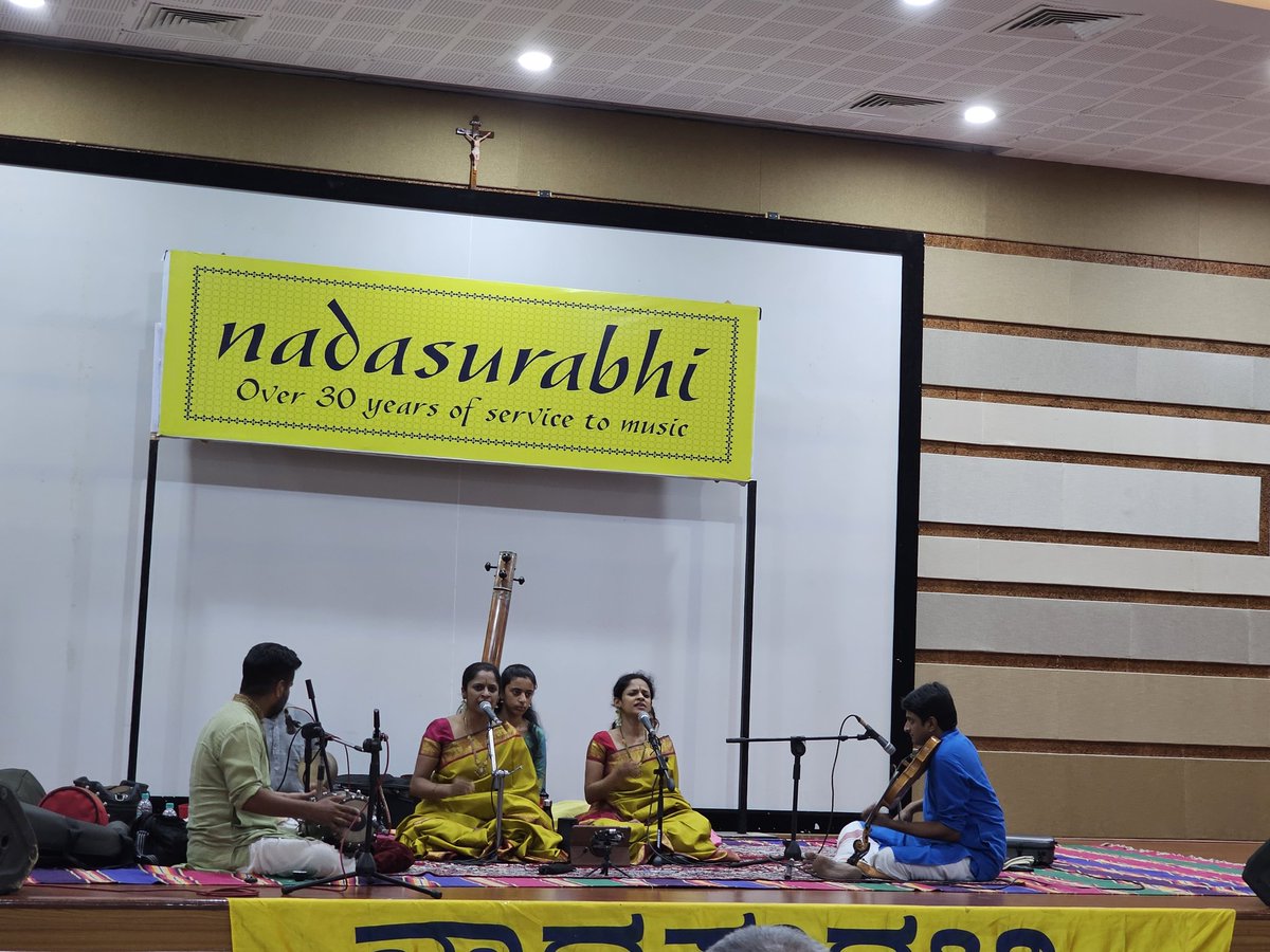 Akkarai Sisters at Nadasurabhi,  Poorvikalyani and dharmavati..