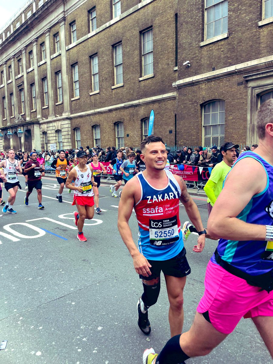SSAFA's tweet image. We counted Zakary out at mile 12 earlier, and we’ve counted him in on the route to the #LondonMarathon finish at mile 23. Brilliant effort today, Zak! #TeamSSAFA #WeRunTogether 👏