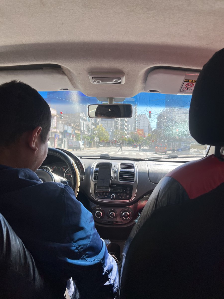 lopresti94's tweet photo. El servicio de @Uber_ARG cada vez mejor 👌 https://t.co/si0kN8EOON