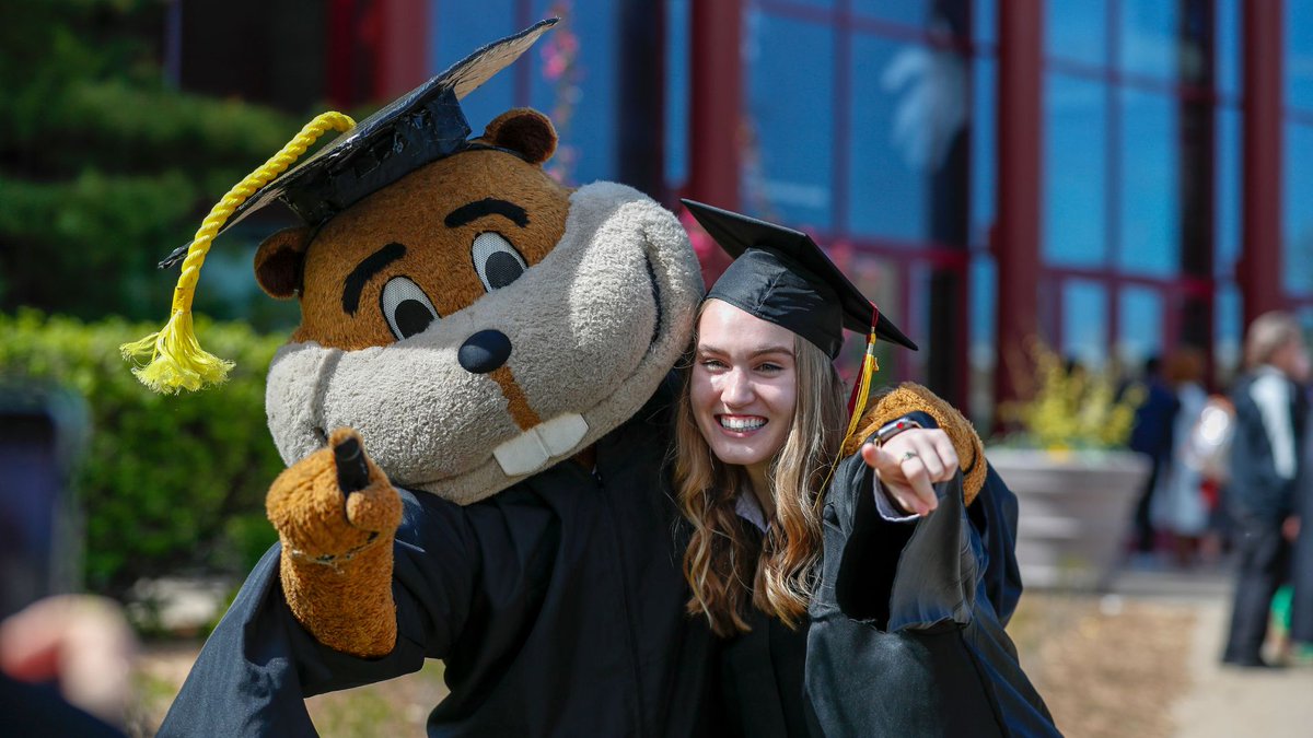 Turning tassels, igniting dreams, and stepping into the world with pride. Cheers to our UMN journey! 🎓 #UMNAlumni #Classof2024