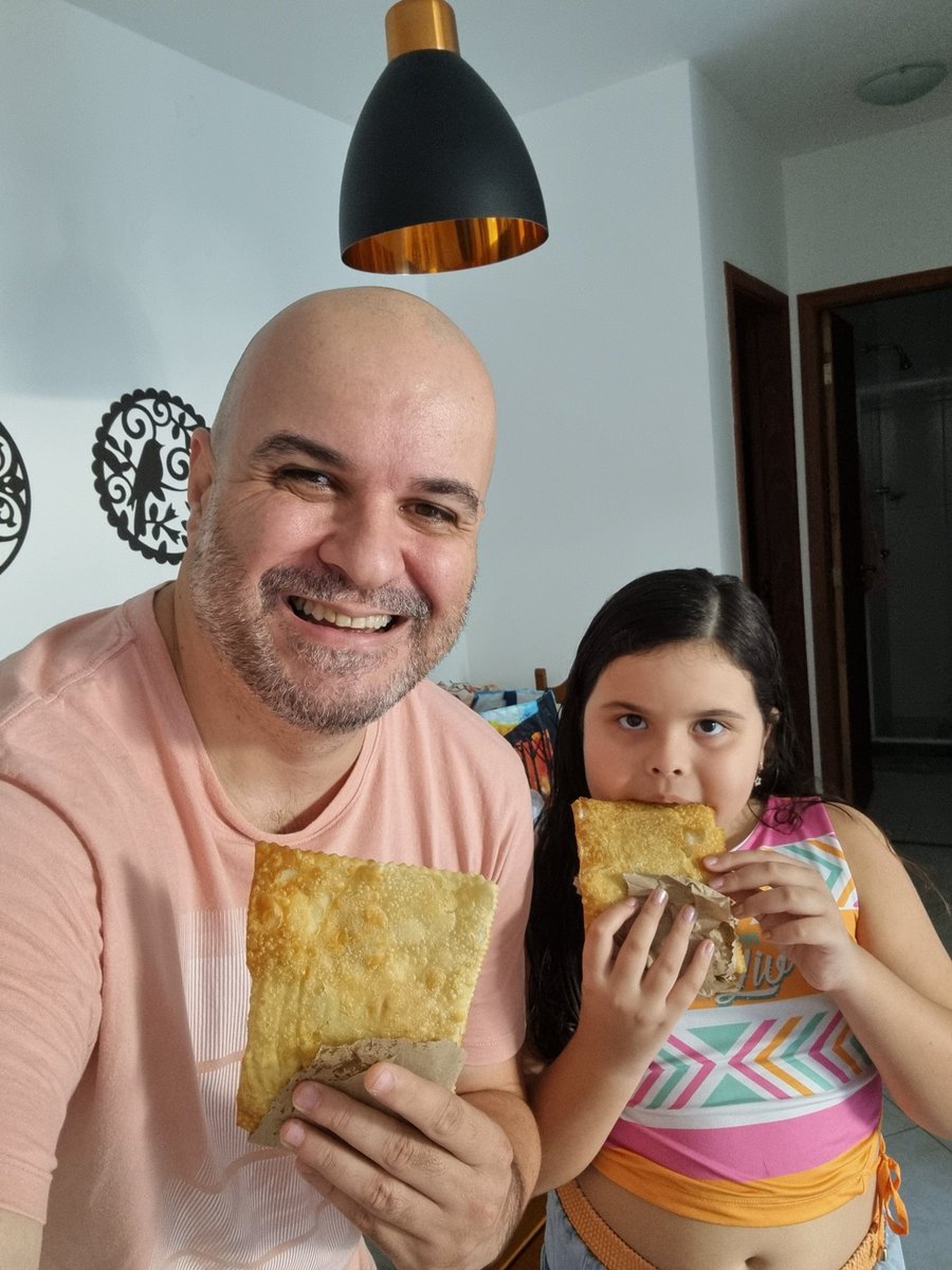 brunobaesso55's tweet photo. #FlaPastel na área!!! 😋
Para desespero do meu amigo @ricardoleblond...🤣🤣🤣🤣🤣
SRN💪🏻❤️🖤 https://t.co/fLbsnoeV57
