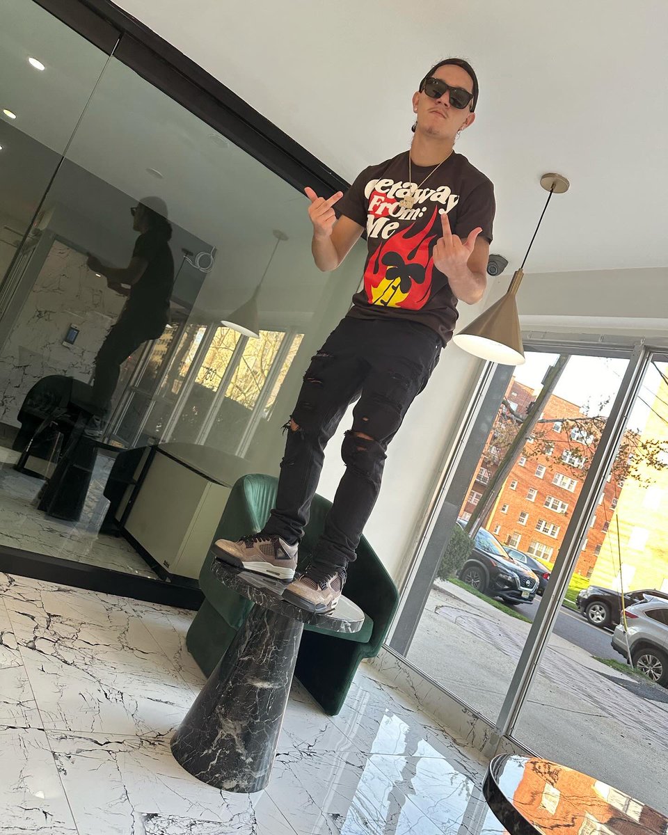 GifteddSZN's tweet image. Instagram GiftedSZN YT GiftedSZN Twitch Gifted #fypシ #lilmabu #ddosama #centralcee #nottiosama #rap #concert #carti #sister #family #birthday #pnbrock