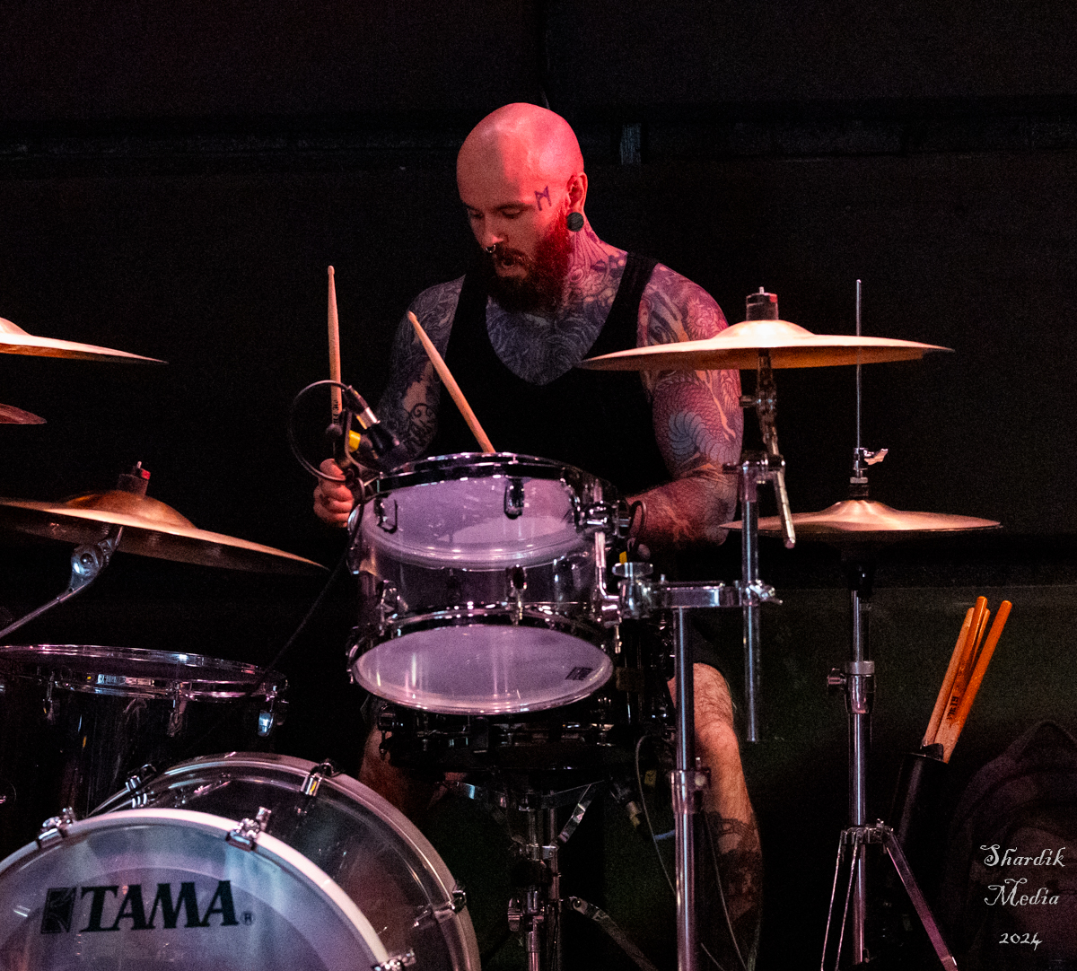 Graveripper. 📷: Wayne Edwards. More photos at FFMB: flyingfiddlesticks.com/2024/04/20/pho… #heavymetal #deathmetal #BlackCircleIndy #livemusic @BlackCircleBeer @WiseBloodRecs #Graveripper #thrash