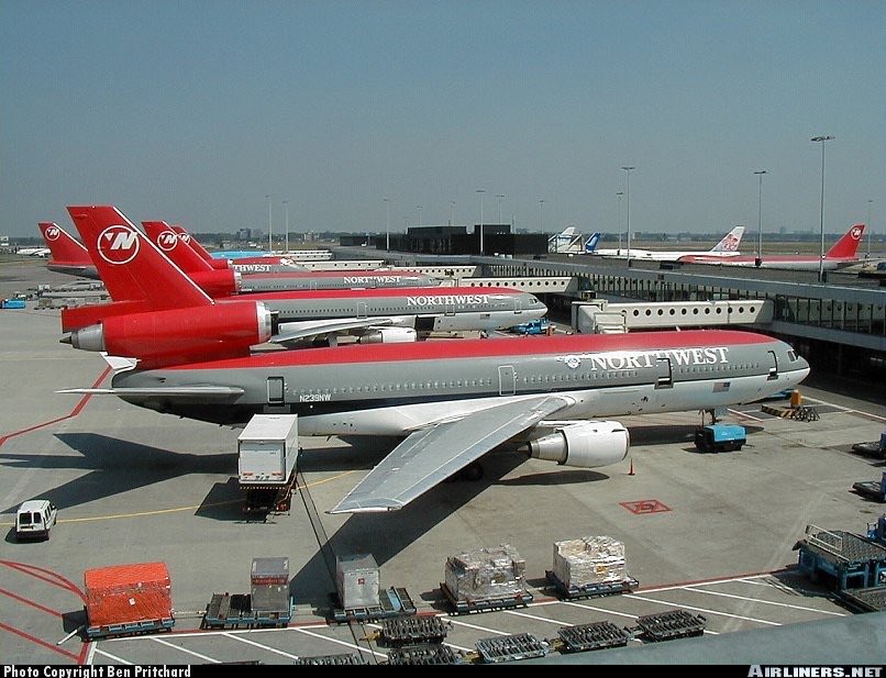 Northwest Airlines Douglas DC-10-30 N239NW AMS/EHAM Amsterdam Airport Schiphol August 2001 Photo George William #AvGeek #AvGeeks #Aviation #Airlines #Douglas #DC10 #NorthwestAirlines #NWA #AMS #Amsterdam @nwa_airlines @NW_Airlines @Schiphol