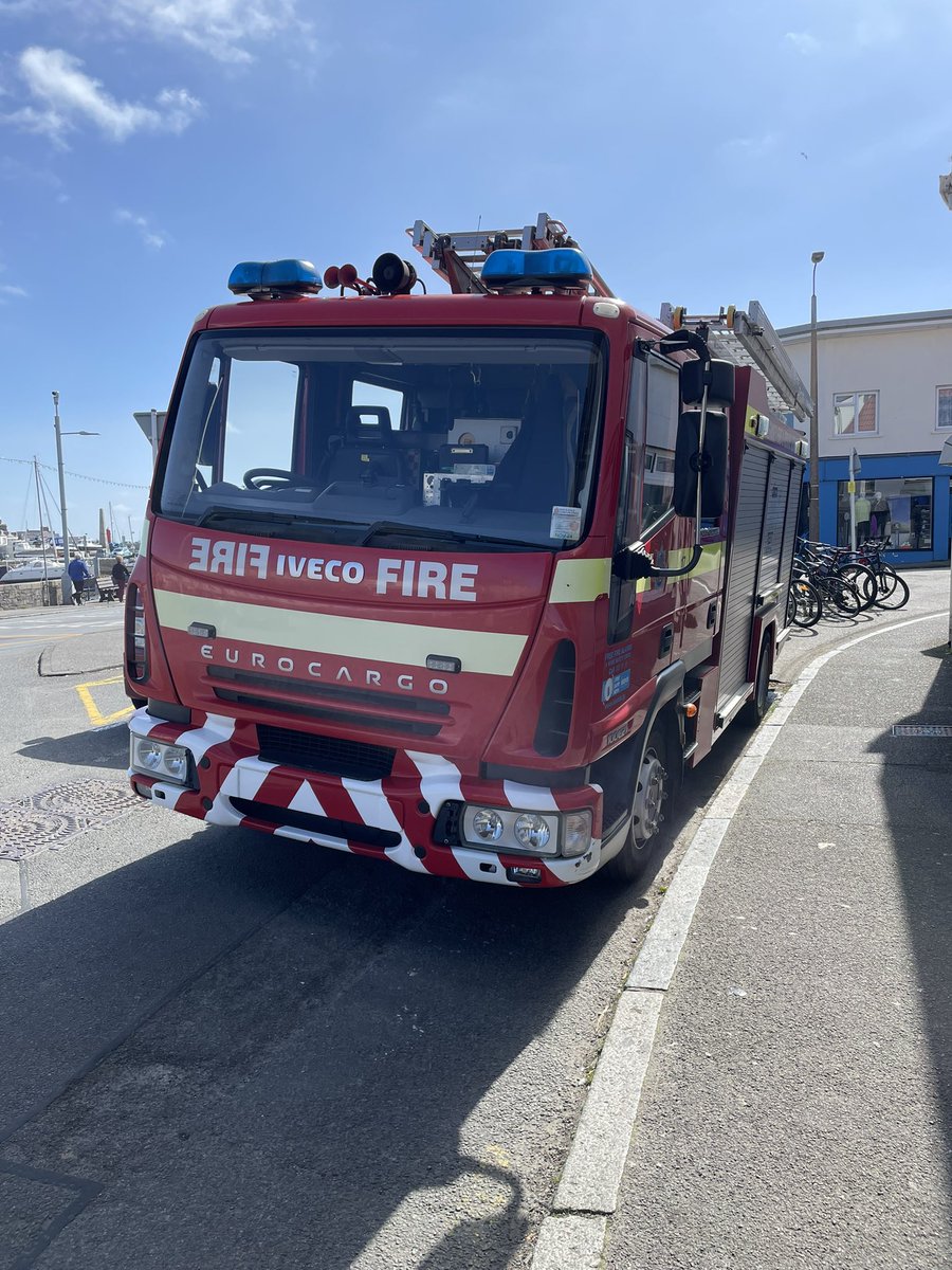 Coastal Fire Dept tweet media