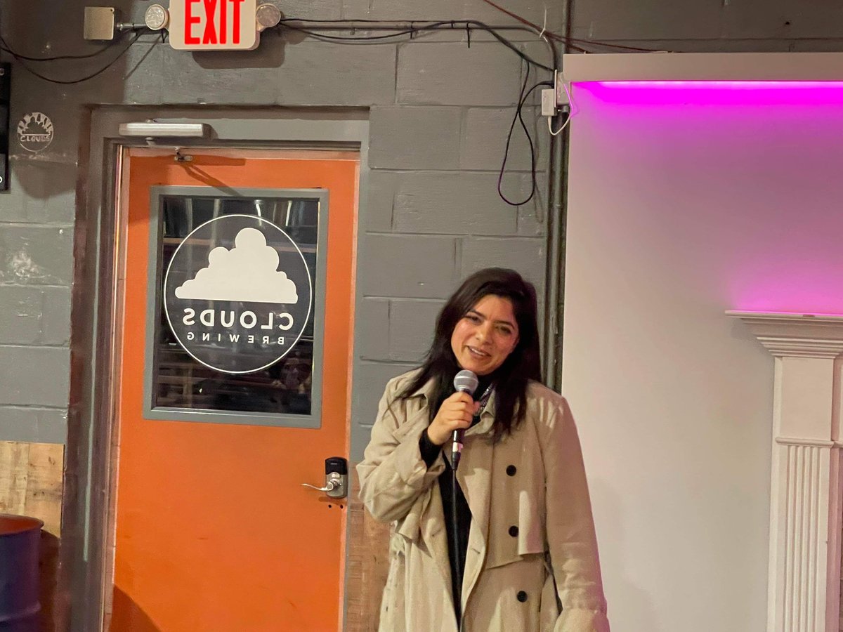 mConnect tweet media