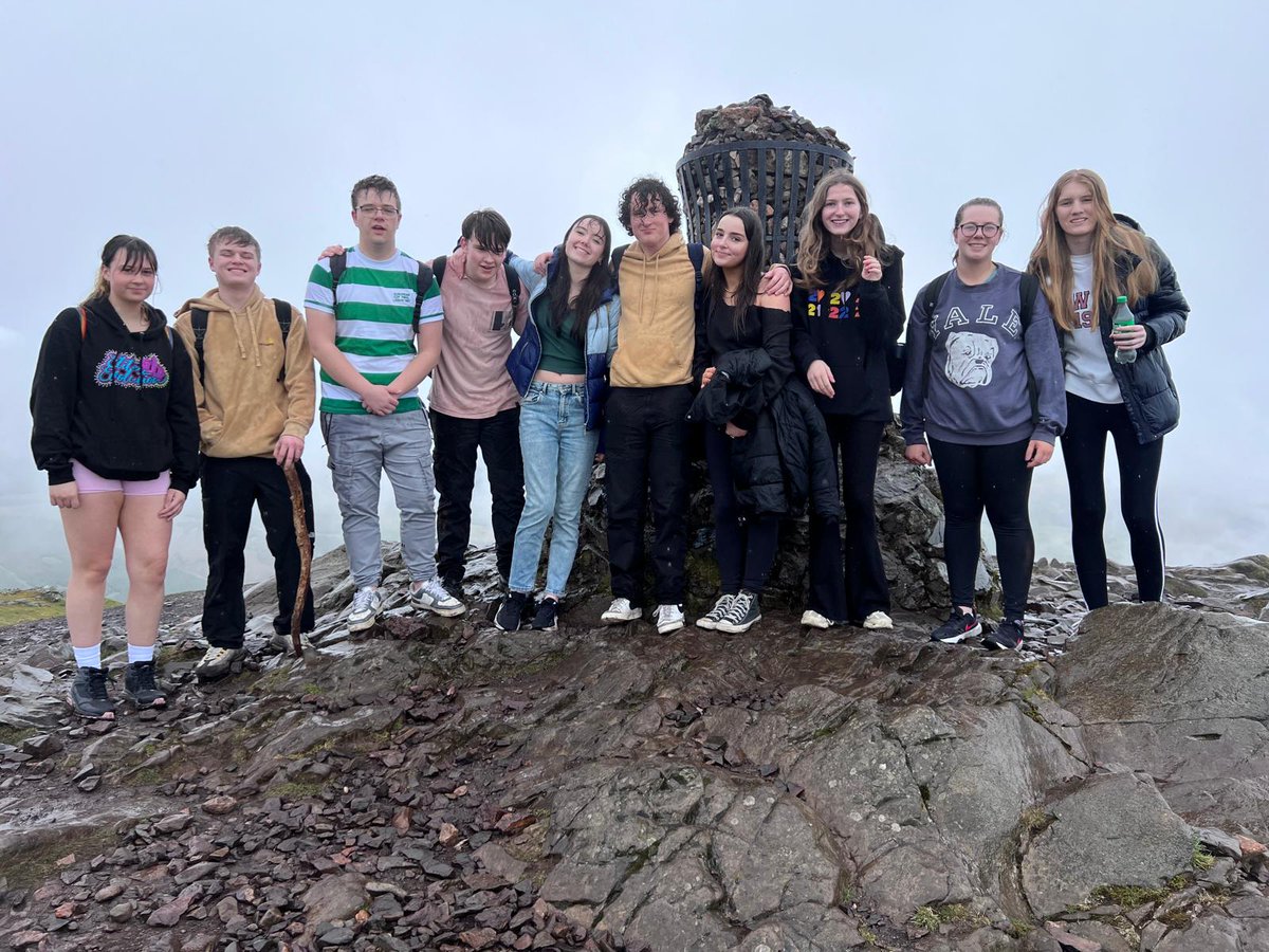 Grangemouth High School Captains tweet media