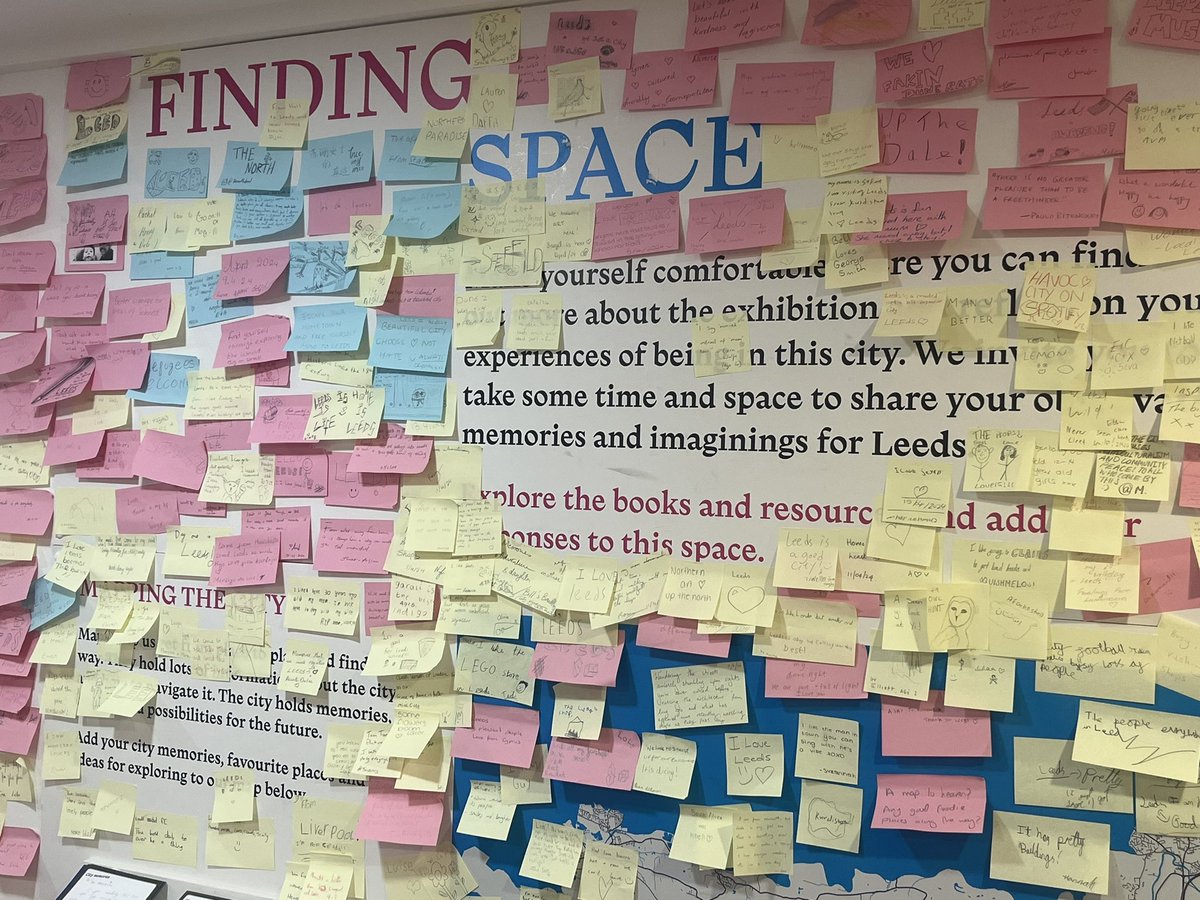 Last day of Found Cities Lost Objects @leedsartgallery.
One of my favourite exhibitions of recent times.
Sat in this ‘chair’ called Feed - listening to the audio (Sally Sutherland) & ambient bird song audio coming from the ‘play / art space’
Observing how busy it is here today