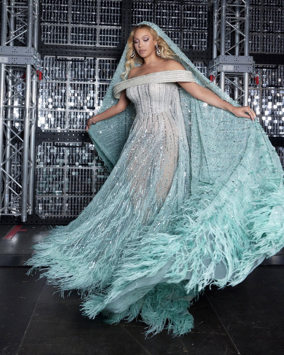 beyoncé wearing georges hobeika couture fw23 for the renaissance world tour