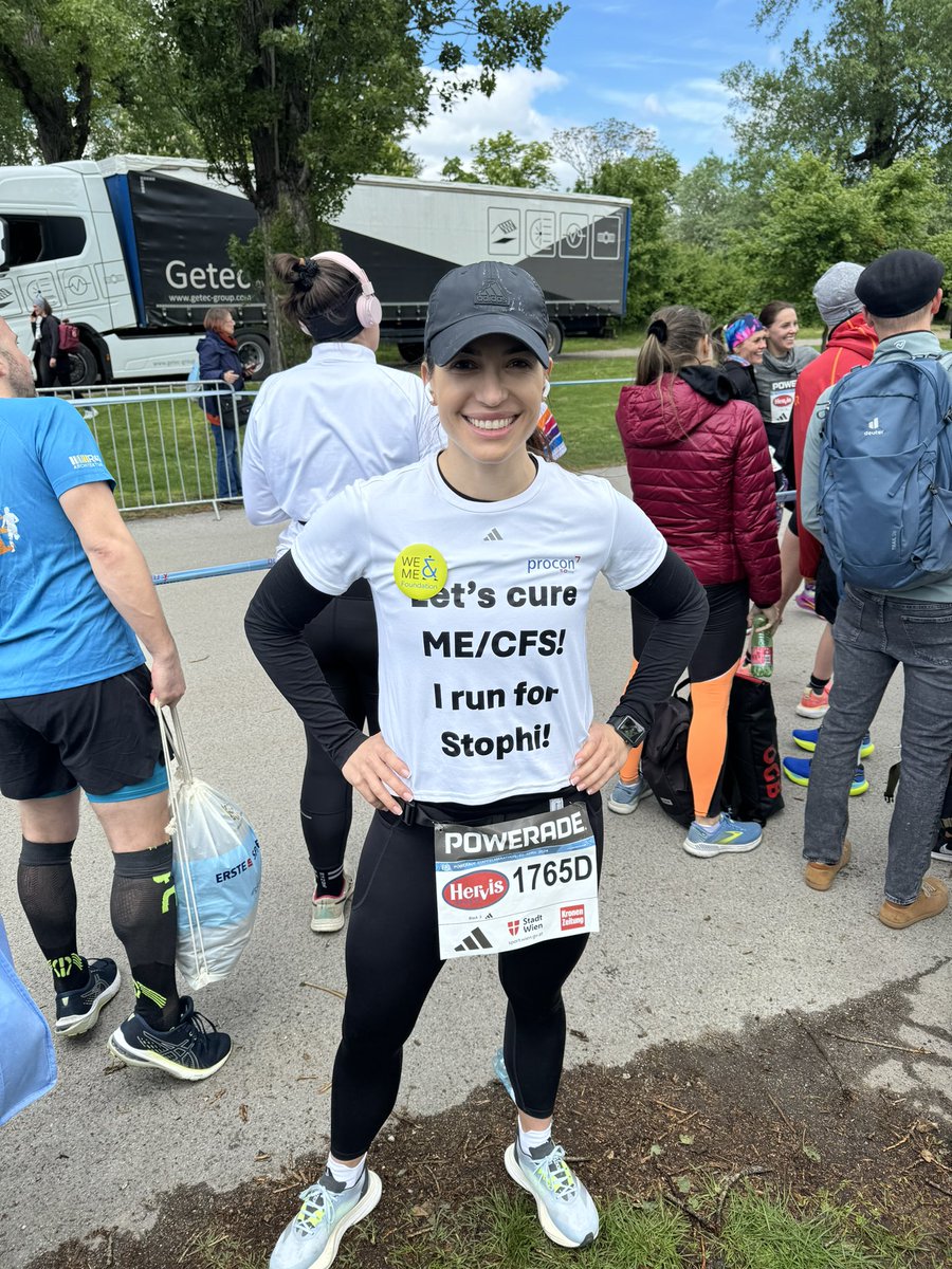 julestraining's tweet image. Greetings from Vienna City Marathon
#runningforacause #MECFS @cstroeckw @adidas