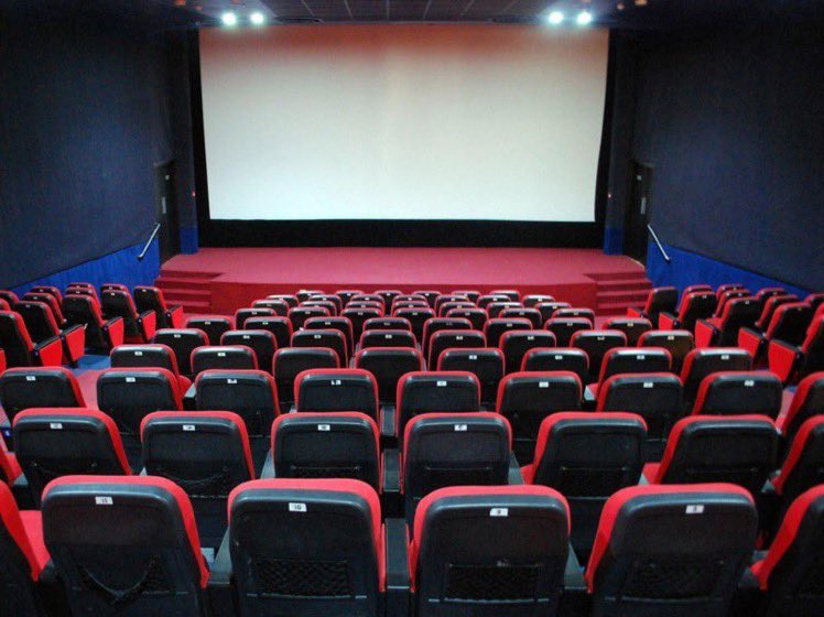 عاجل- هيئة الأفلام: تخفيض تكلفة رسوم السينما وأسعار التذاكر. 👏