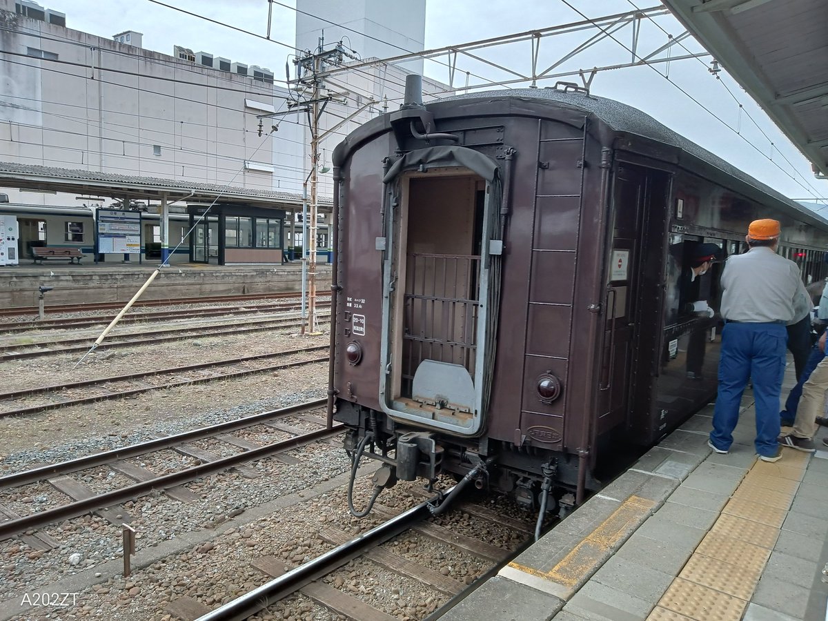 今日秩父鉄道SLパレオエクスプレスC58363+旧型客車
秩父鉄道寄居駅
#秩父鉄道　#SLパレオエクスプレス　#寄居駅　#東武東上線　#JR東日本 #旧型客車