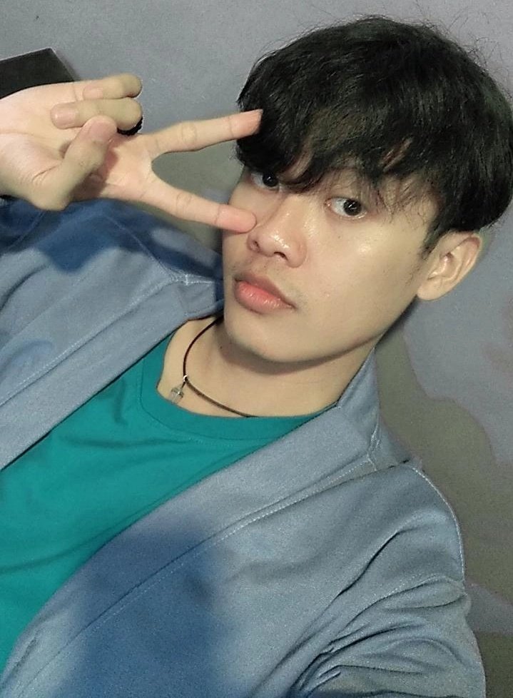 tvurbulence's tweet photo. Certified lover boy ✅❤️
#AtinySelcaDay #ATINY #ATSD #ATEEZ #에이티즈 @ATEEZofficial #YUNHO #윤호 https://t.co/D0CiJN1yHU