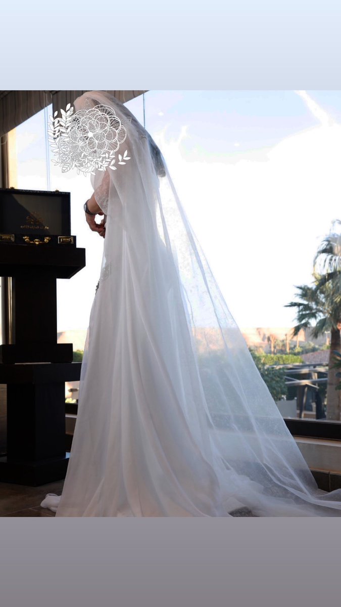 نشكر عروستنا لسماحها و لتعاونها معنا بمشاركتكم بالصور🥹💍❤️

#مصورات #مصوره_عرايس #مصوره _اعراس#أفراح #مصورة_افراح  #مصورات_الرياض #مصوره_سعودية #مصوره_جوال #مصوره_الخرج 
#عروس #عروسه #ميك_اب_ارتيست #قاعه #صالات_افراح #كوشه #عروس #شبكه #طقم #مسكه #حفله#تخرج