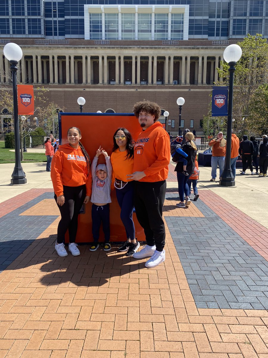 Shauna Hart tweet media