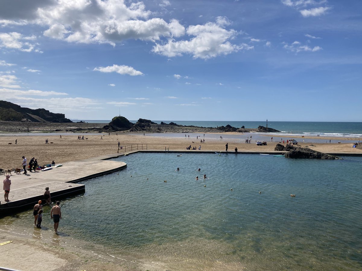 First ever dip in @BudeSeaPool! Bracing!🥶 Really enjoyed it though - but it’s a long way from #Helston! #Bude #Cornwall #sea #swimming