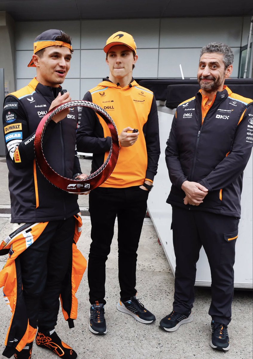 landonorris_esp tweet picture