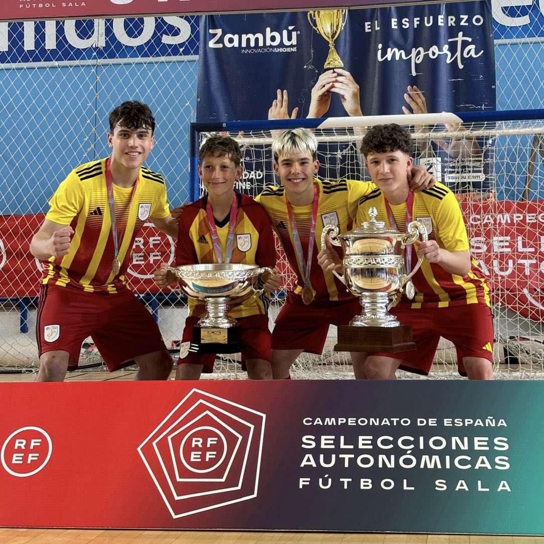 🏆👏🏼 Quim Jiménez, amb la Sub12, i Alex Delcan, Xavier Molist i Leo Cuartero, amb la Sub14, s'han proclamat Campions d'Espanya amb la Selecció Catalana! Moltes felicitats! #LaNostraEmpenta #FemUnPasMés