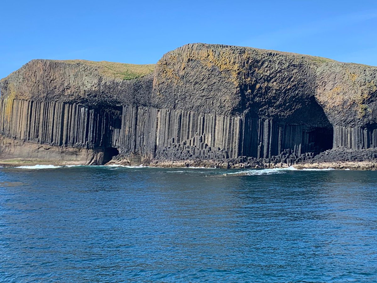 The superb weather continues on our first #cruise of the season, with a visit to the island of Staffa and its incredible basalt columns - Fingal's Cave on the right. Thanks again to Chef Steve @Landlocked68 for the photos - not jealous at all in the office!