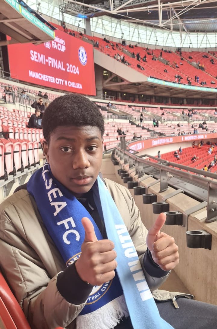 A day to remember for our longtime Youth Board member and Chelsea fan Vaughn and mum yesterday at Wembley (apart from the result). Huge thank you to @Dee0871 for the tickets and @nickyjanehill for the shout out. Still some great people on Twitter! ⚽️💙👍