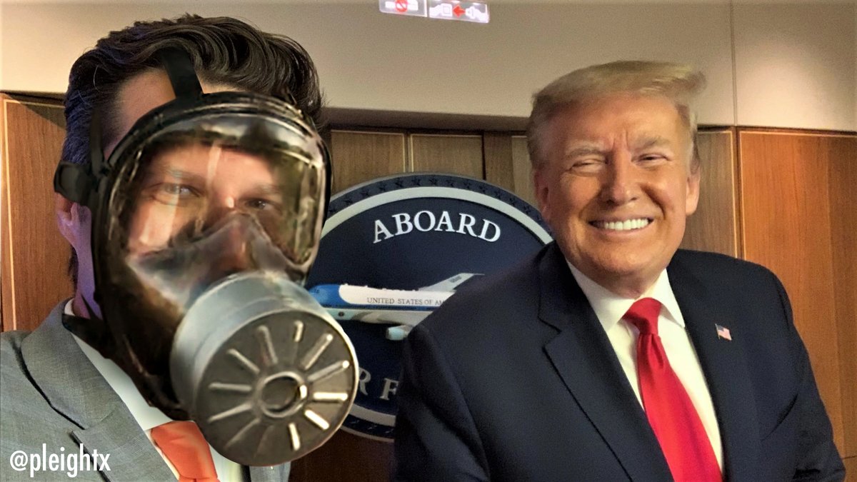 Captainj310's tweet photo. #TrumpSmellsLikeAss https://t.co/8Mt0T6BPf8