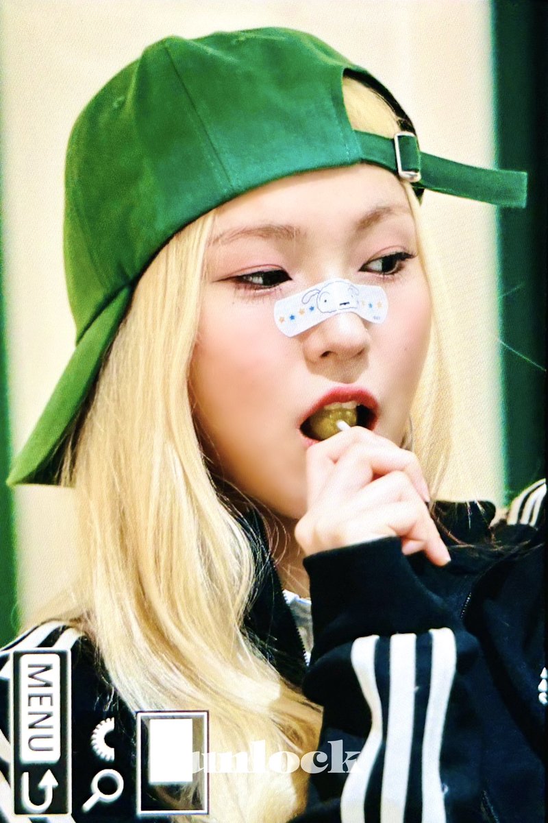 unlock_zee's tweet photo. 240421 mu:tudio
타코야끼같은여자.. 언제든마주치면기쁘게 3000원헌납할거임..
#락커지 #딥앤댑 #lockerzee #DeepNDap @LOCKERZEE https://t.co/wLgyGsZHJl