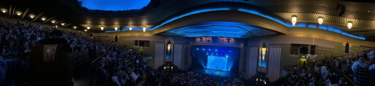 SamEllisFTW's tweet photo. #dimension20 #eventimapollo @dimension20show https://t.co/9l4Qf6GlXX