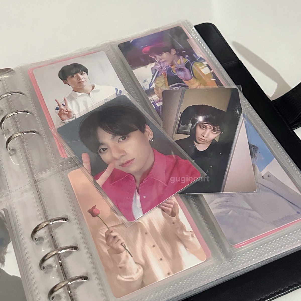 — 📓 #gugiesells .ᐟ 🎀 jungkook lights pc + hobi jitb pob — ₱1000 set ⤿ both in good condi ⤿ can do long dop! can ship asap — reply/dm to claim 🧸 🍥 wts lfb bts ph onhand jungkook jk barbie koo photocard jhope pc