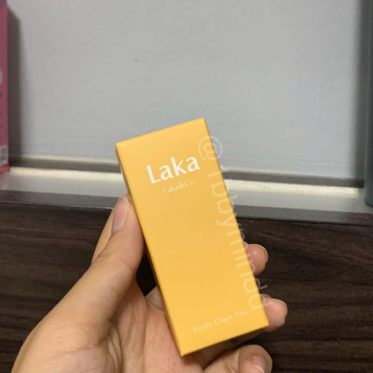 1bbymindd's tweet photo. ส่งต่อลิป laka fruity glam tint 114

❗️ไม่เคยแกะ ไม่เคยใช้ ของใหม่เลยค่า

300 บาท มรส สนใจทักdm มาได้เลยนะคะ🤍

#ส่งต่อ #ลิปlaka #ส่งต่อเครื่องสำอาง #ส่งต่อเครื่องสำอางค์ #ส่งต่อสกินเเคร์ #ส่งต่อคสอ https://t.co/CDF9LHixis