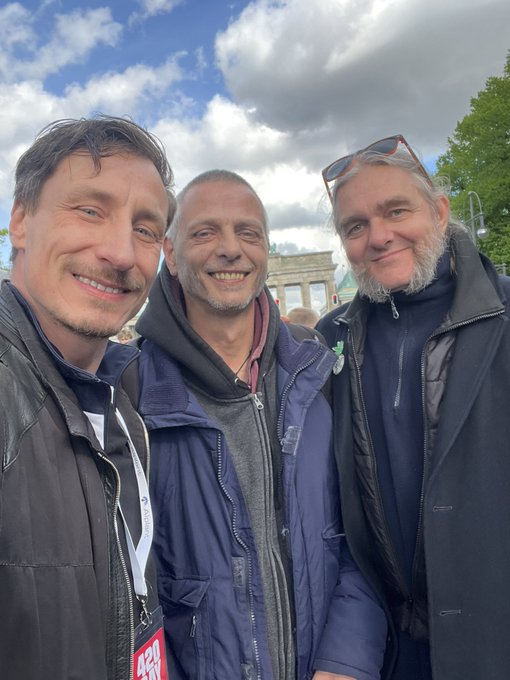 About yesterday 🥹 #420day 🫶 @brokkolisseur @bzberlin @hanfparade @CSC_HighGround @hanfmuseum @OrangeUtane<a href="/tag/420day"class="tags">#420day</a><a class="tags" target="_blank" title="On Twitter" href="/?out=eyJ0eXAiOiJKV1QiLCJhbGciOiJIUzUxMiJ9.eyJpYXQiOjE3MjM3MjQ1NTgsImlzcyI6InR3cG9ybnN0YXJzLmNvbSIsIm5iZiI6MTcyMzcyNDU1OCwiZXhwIjoxNzU1MjYwNTU4LCJyZWRpcmVjdF91cmwiOiJodHRwczovL3R3aXR0ZXIuY29tL2Jyb2trb2xpc3NldXIifQ.fcfs7DL-jzoGHQ-LbZg0D_SF7mAAkcEDTI9bb4meVFniukr7AsHSuLczKJY7ovXwTNCUl2L8AGeU3soLw1tLZQ">@brokkolisseur</a><a class="tags" target="_blank" title="On Twitter" href="/?out=eyJ0eXAiOiJKV1QiLCJhbGciOiJIUzUxMiJ9.eyJpYXQiOjE3MjM3MjQ1NTgsImlzcyI6InR3cG9ybnN0YXJzLmNvbSIsIm5iZiI6MTcyMzcyNDU1OCwiZXhwIjoxNzU1MjYwNTU4LCJyZWRpcmVjdF91cmwiOiJodHRwczovL3R3aXR0ZXIuY29tL2J6YmVybGluIn0.DGkIV92b4Aqdu1fCj90ueCdKptH0szzNKC-I9bA8wpqI0BJVZfWGwCKT5L1XbCRfwYzlwpPCrr6euII66N6Ezw">@bzberlin</a><a href="/tag/weedmob"class="tags"><span>#weedmob</span></a>