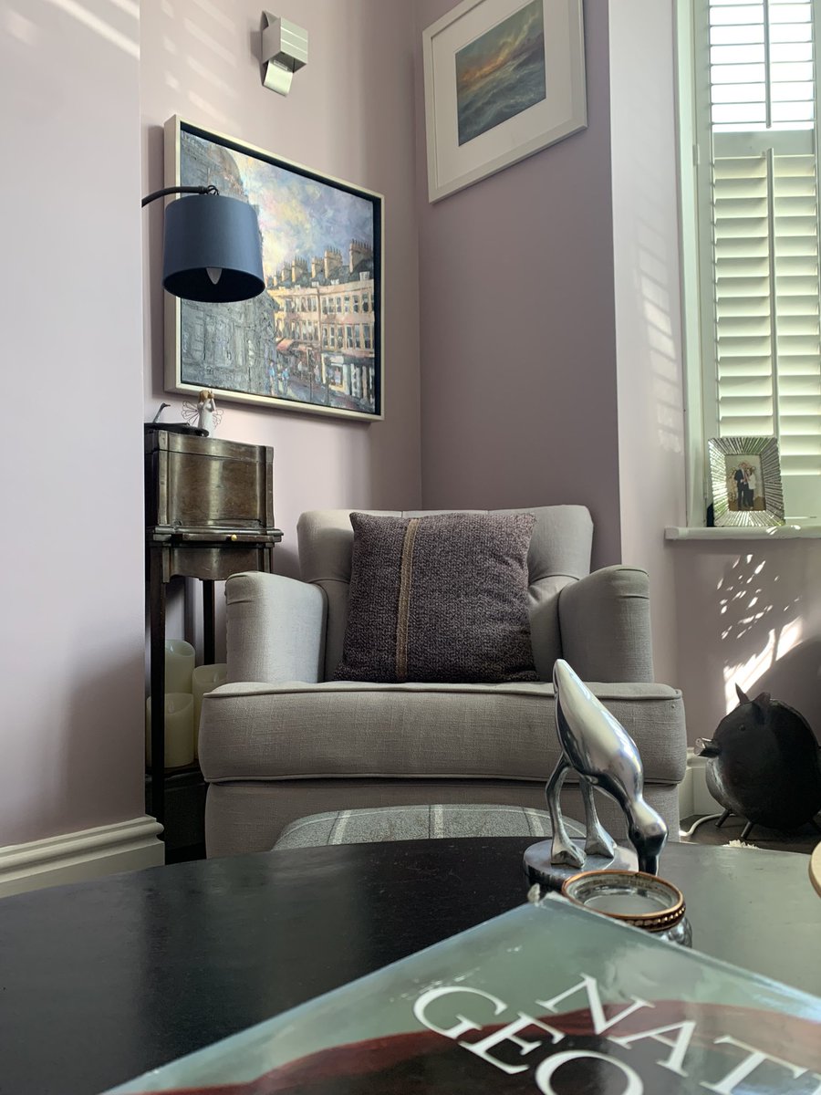 emmahoneybone's tweet photo. The same but different. Furniture in different places and paintings hung on new walls. Slowly me move forwards. Slowly we rebuild. #lifeafterMike #grief https://t.co/jtiHxCYz6l