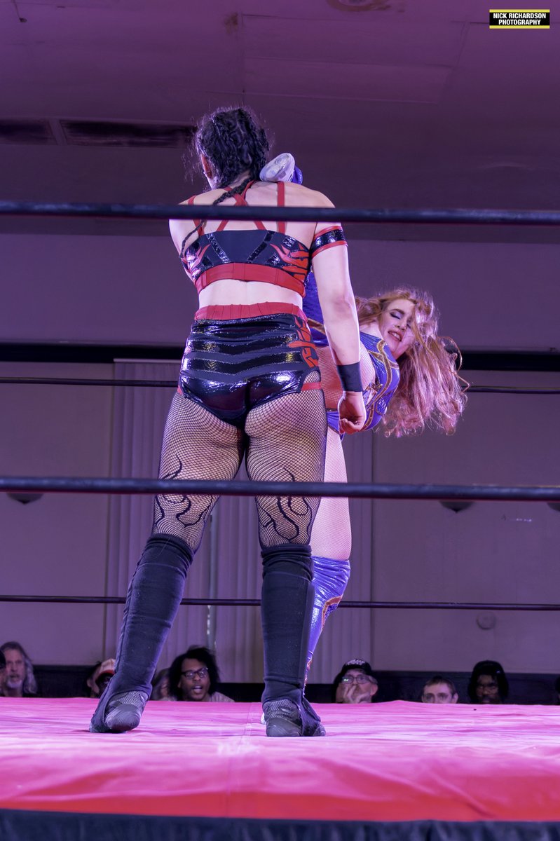 Photos from Brii Combination Wrestling’s Queen of the North V at The Mecca @BCW_Wrestling_ #QOTN5 #QueenOfTheNorthV @notorious_mimi