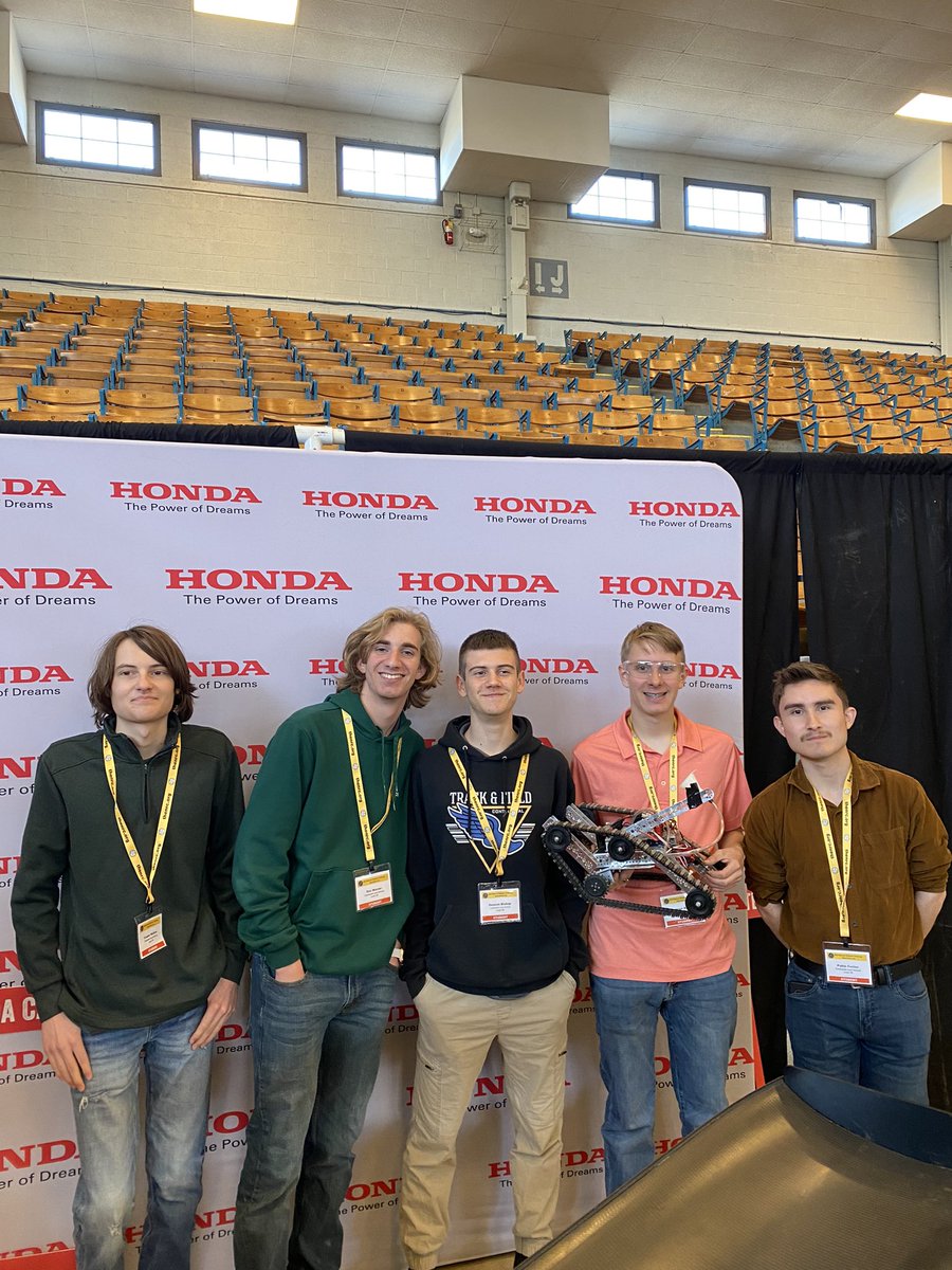 CS_Pirate_Tech's tweet photo. Another great experience at The National Robotics Challenge. 5th out of 24 rescue bots. Top 32 and top 16 out of almost 80 combat robots. Proud of these guys! https://t.co/zIKc1p2gEt
