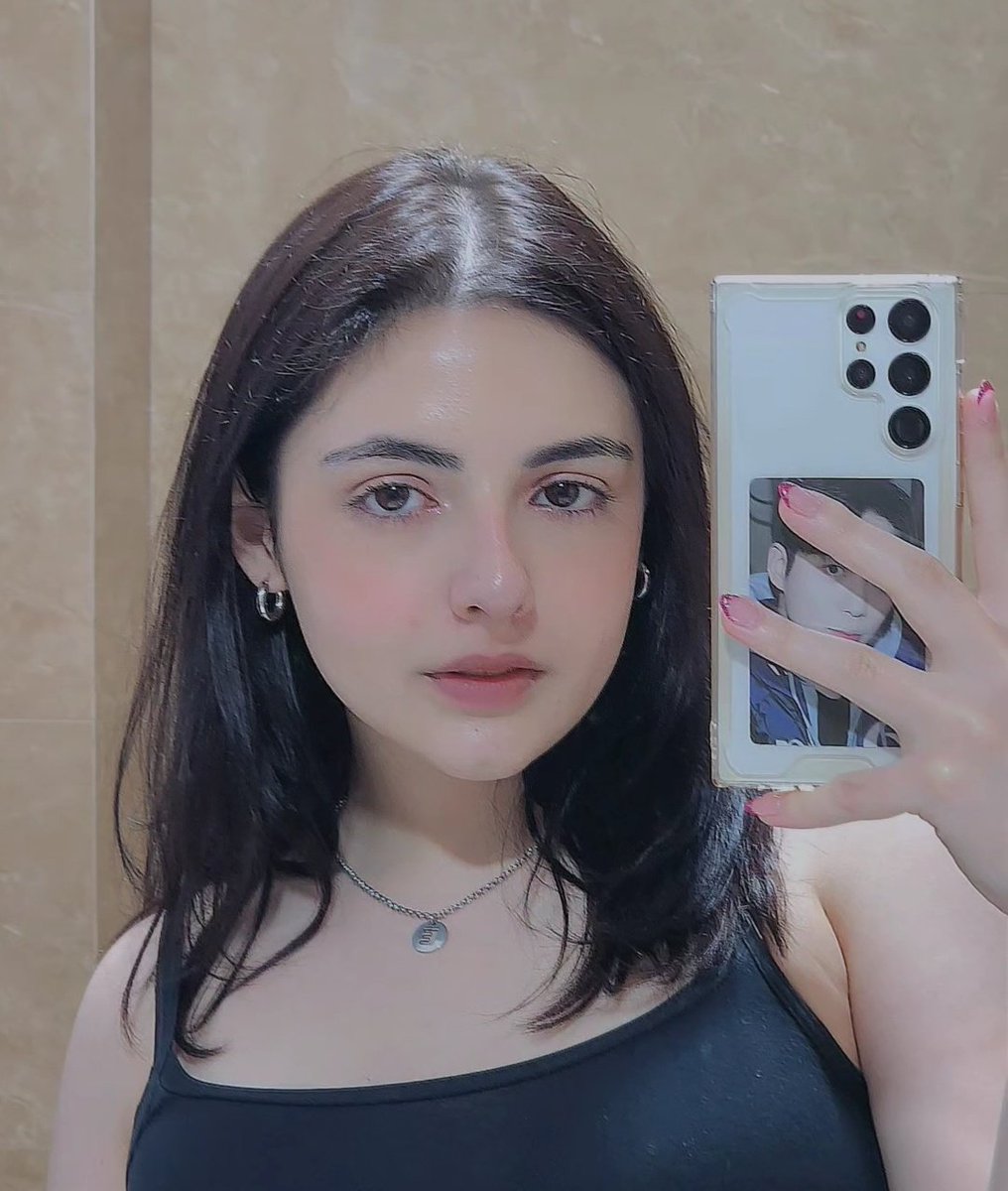 eva⁴⁴| 伊娃 💌 tweet media