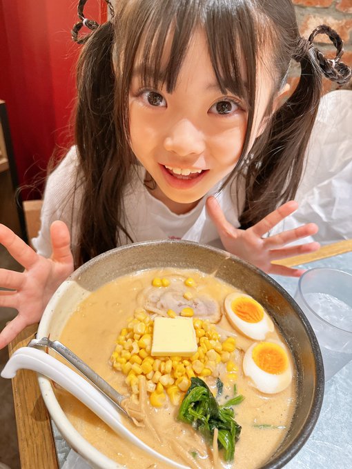 Twitterのコスプレ画像10