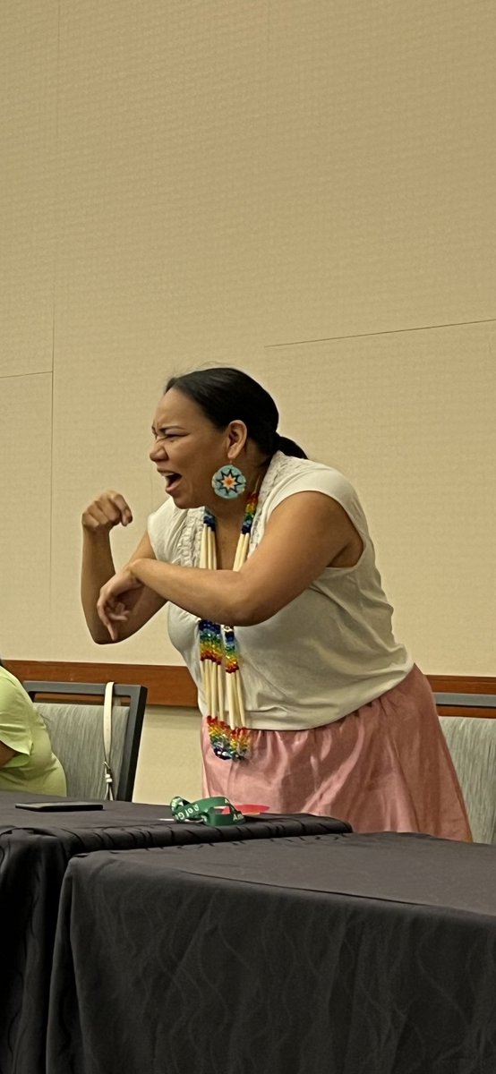 Gave presentation at American Association of Geographers conference in Honolulu, Hawaii on 4/20/24. It was honored to share my beadwork with the colleagues.