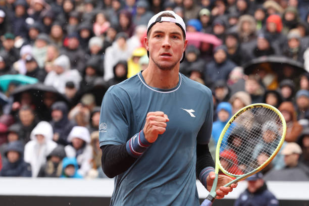 🥳 AL FIN, JAN-LENNARD ✅ A sus 33 años, uno de los grandes agitadores del circuito por fin obtiene su primer título. 🏆 Parecía inverosímil que Struff, un tipo con 12 triunfos ante top-10, tuviese las vitrinas vacías. En Munich recoge el esfuerzo a toda su carrera.