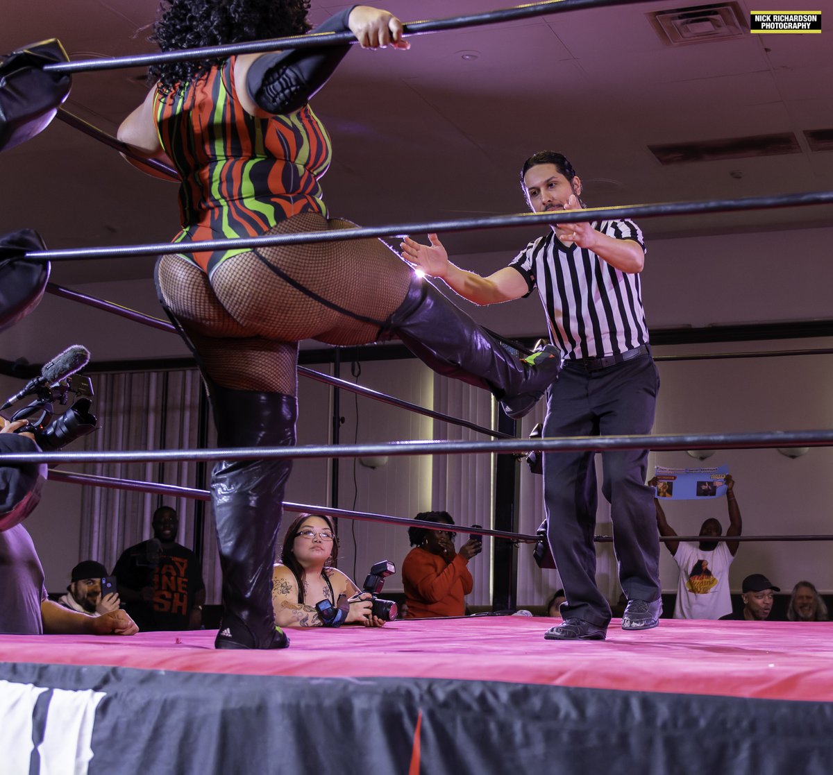 Photos from Brii Combination Wrestling’s Queen of the North V at The Mecca @BCW_Wrestling_ #QOTN5 #QueenOfTheNorthV @RefStevenDumeng