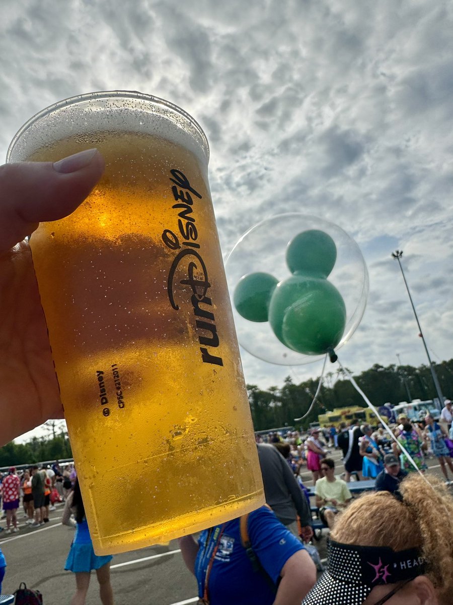 Cheers to everyone who crossed the start line!  

Even if you didn’t finish, you got up and tried. 

That’s better than 90% of people today. 

To all those that finished, way to kick ass. 

See everyone next season here at the rat cage! 

#SpringtimeSurprise 
@rundisney